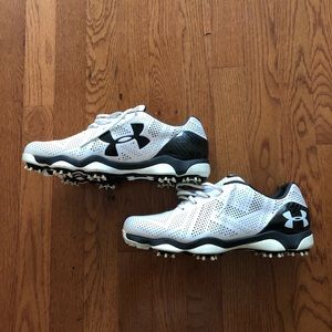 Under Armour Speedform Golf Shoes - size 9